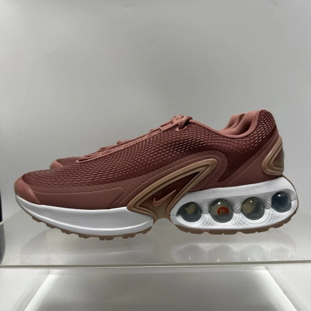 Brand New Nike Air Max DN Red Stardust Rose Whisper FJ3145-600 Women's Size 9.5